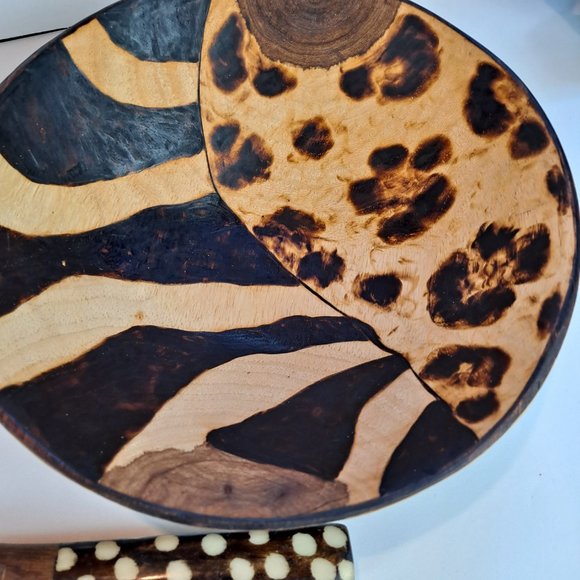 2 African Folk Art Handmade Wooden Bowls & Utensil w/Bone Handle - Picture 2 of 11